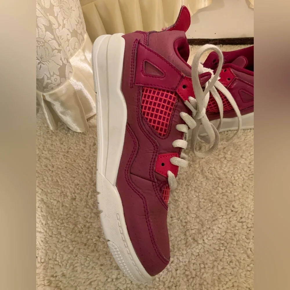 Nike air Jordan retro 4 Girls high top leather sneakers